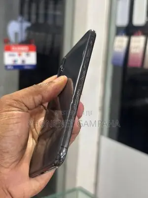 Apple iPhone X (Used)