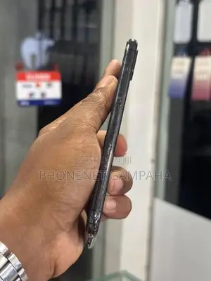 Apple iPhone X (Used)
