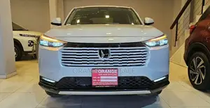 Honda Vezel Z Pre 4way 10 speak; 2026