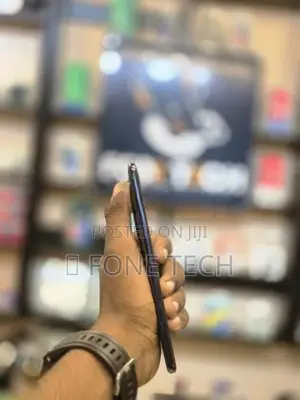 Vivo V50 E (Used)