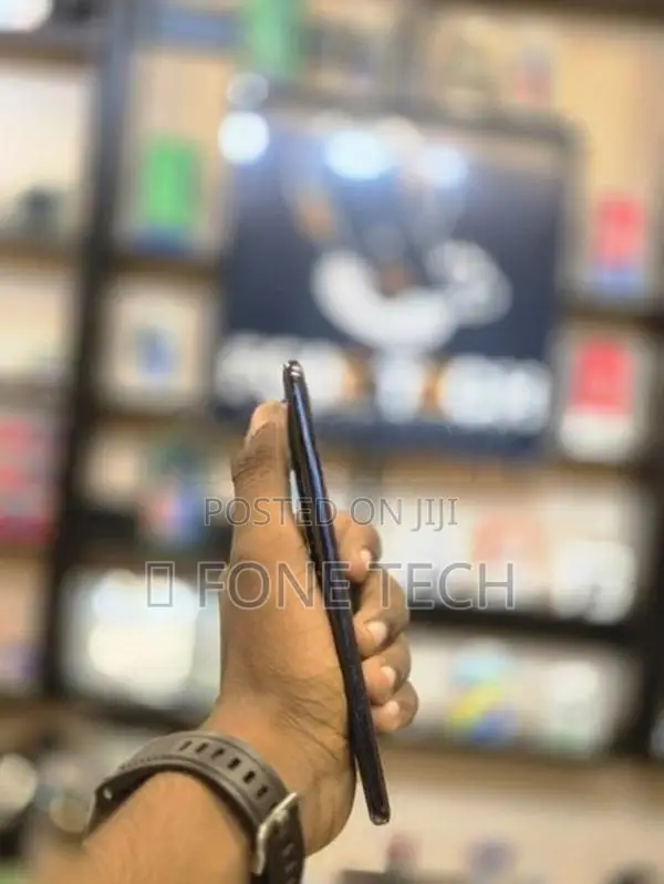 Vivo V50 E (Used)
