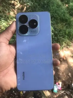 ZTE nubia v60 Design (Used)
