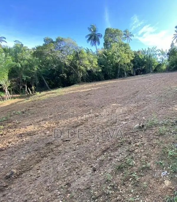 Land for Sale in Matara, Kamburugamuwa