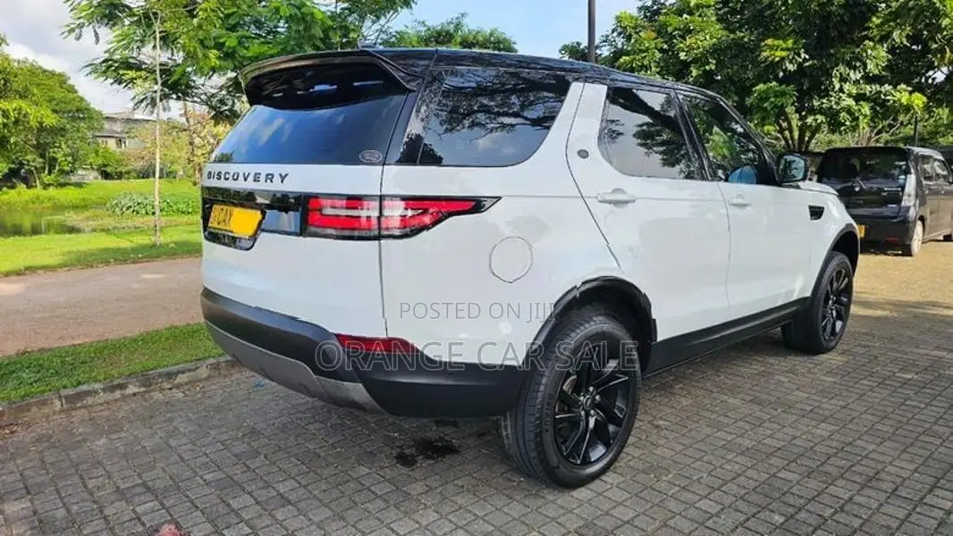 Land Rover Discovery 5 HSC Dynamic| 2017