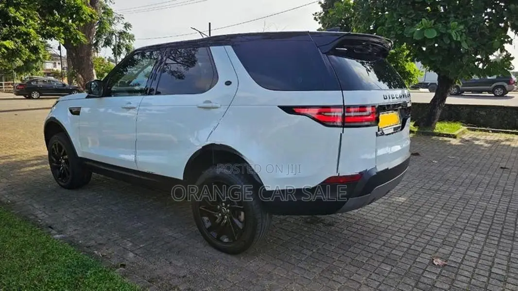 Land Rover Discovery 5 HSC Dynamic| 2017