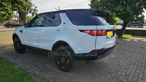 Land Rover Discovery 5 HSC Dynamic| 2017