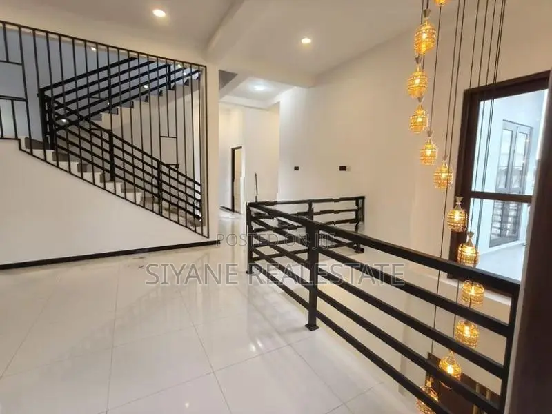 Luxury New House For Sale In Piliyandala