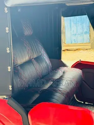 Bajaj RE 2025