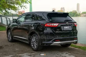 Toyota Harrier Advance Premier 2017