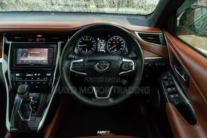 Toyota Harrier Advance Premier 2017