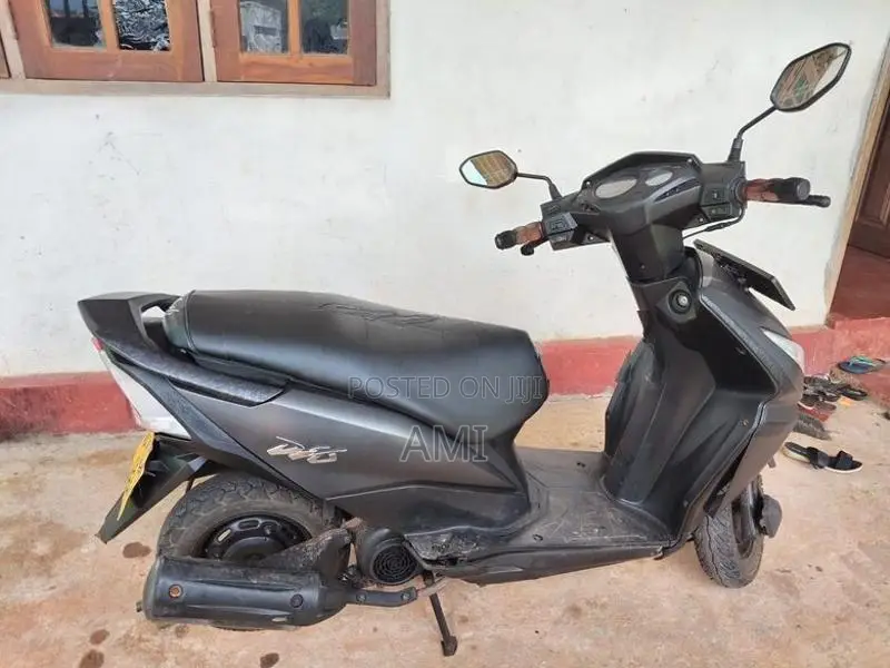 Honda Dio 2012
