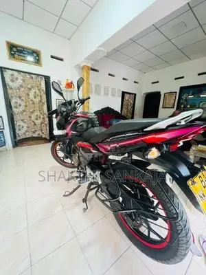 Bajaj Discover 125 2013
