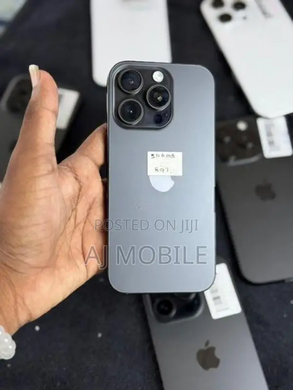 Apple iPhone 15 Pro (Used)