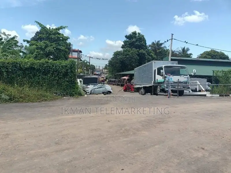 Commercial Land for sale in Kaduwela Town