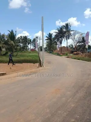 Commercial Land for sale in Kaduwela Town