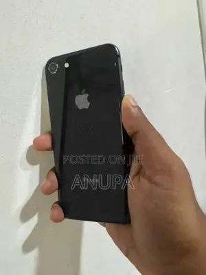Apple iPhone 8 64GB (Used)