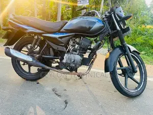 Bajaj Platina 125 2011