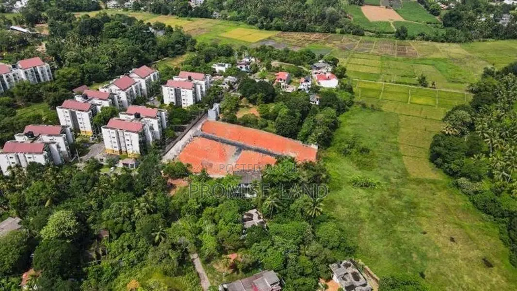 Athurugiriya millennium city land for sale T01