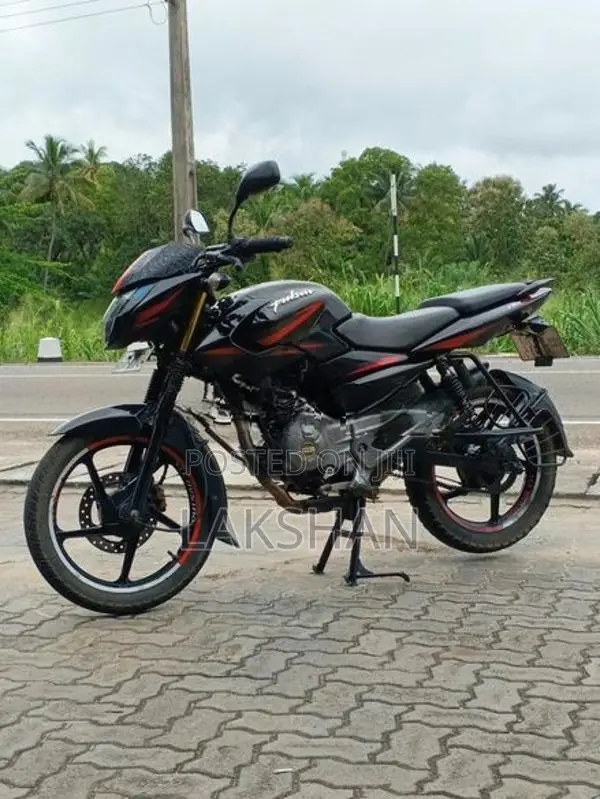 Bajaj Pulsar 135 2021