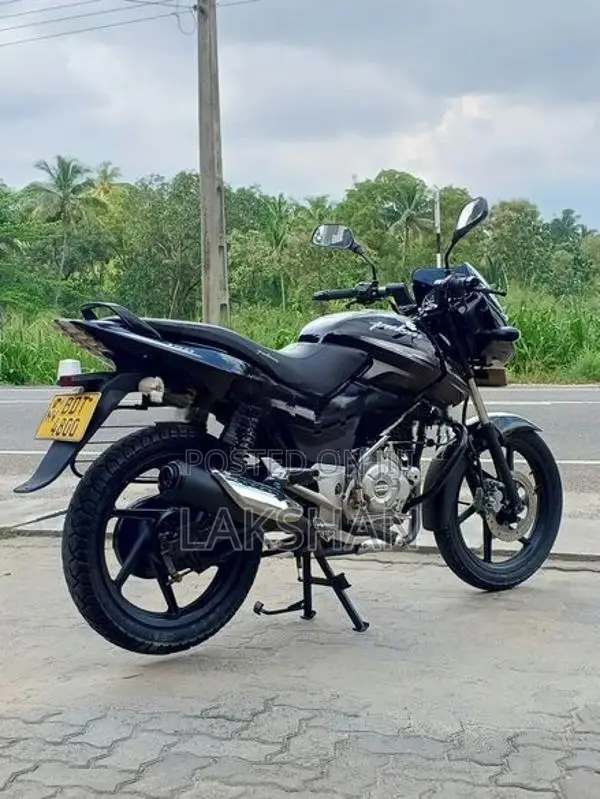 Bajaj Pulsar 150 2016
