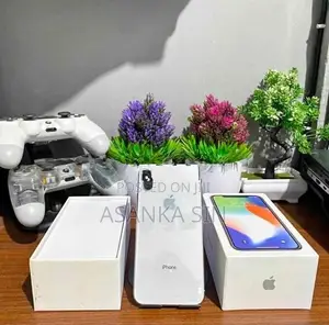 Apple iPhone XS (Brand New)