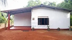 මාතලේ හන්දිය, අනුරාධපුර. නිවසක් කුලියට දීමට ඇත