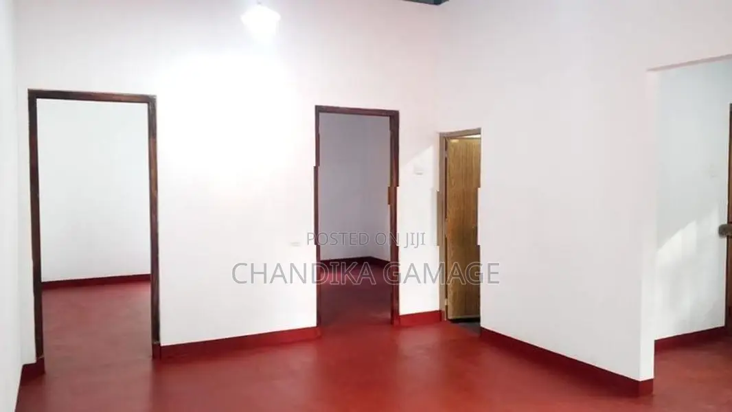 මාතලේ හන්දිය, අනුරාධපුර. නිවසක් කුලියට දීමට ඇත