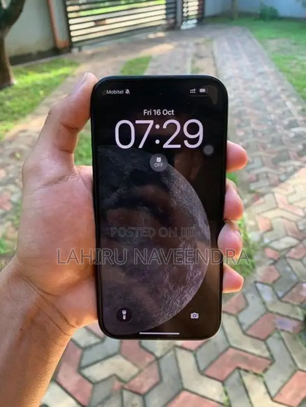Apple iPhone 16 Edition (Used)
