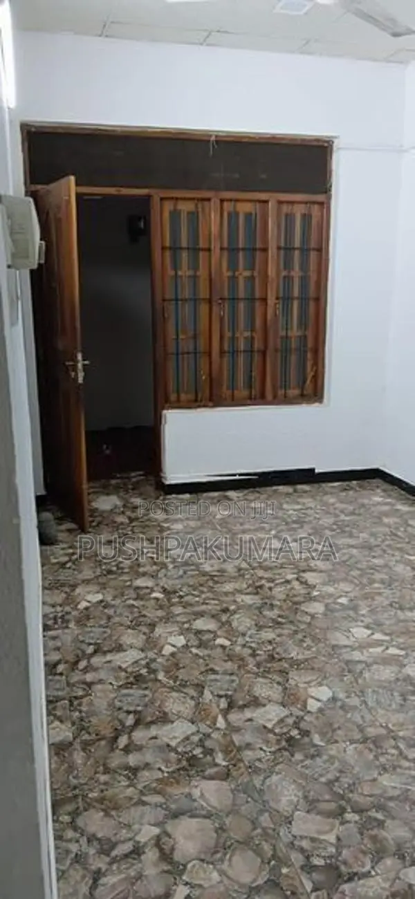 House For Rent IN Colombo 13 ( Book NO 5664B)