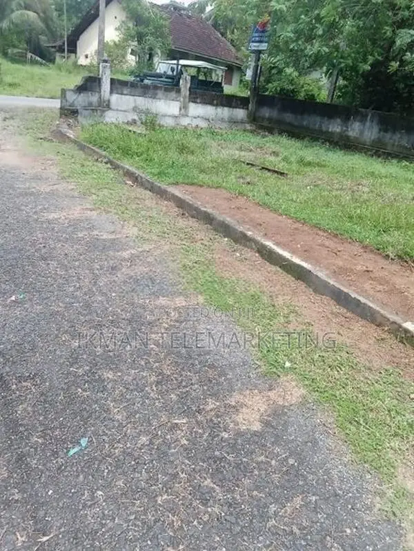 Land for Sale in Homagama