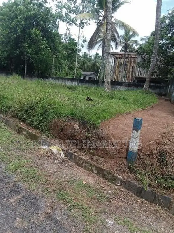 Land for Sale in Homagama