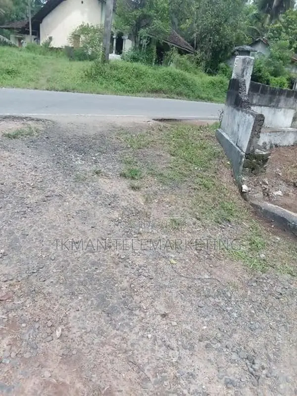 Land for Sale in Homagama