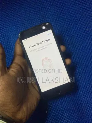 Apple iPhone 8 (Used)