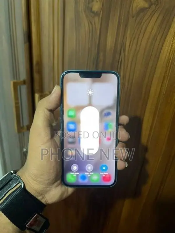 Apple iPhone 13 128GB (Used)