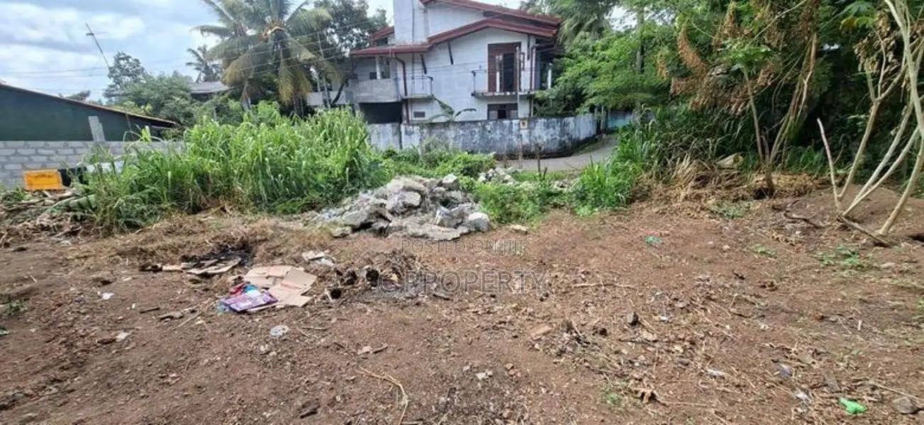 Land for sale Boralasgamuwa Bokundara makuluduwa road