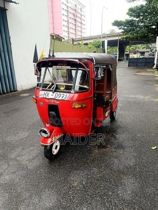 Bajaj RE 2003