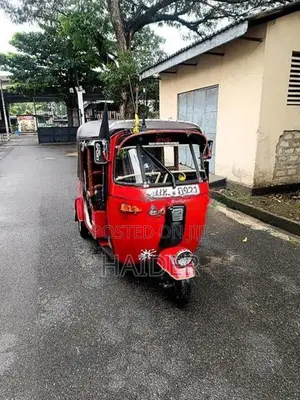 Bajaj RE 2003