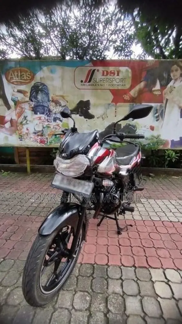 Bajaj Discover 125 2025