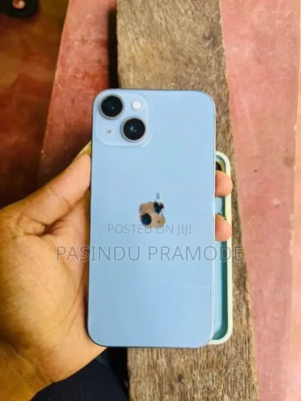 Apple iPhone 14 (Used)