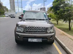 Land Rover Discovery GS 2010
