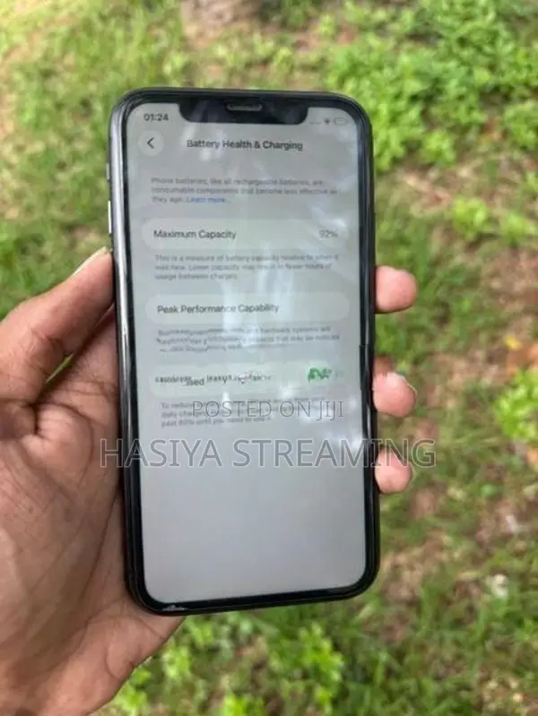 Apple iPhone 11 (Used)