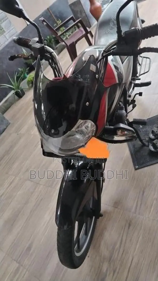 Bajaj Discover 125 2019