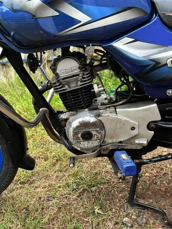 Bajaj CT100 2006