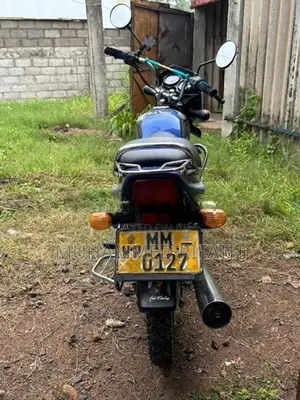 Bajaj CT100 2006