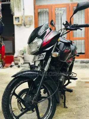 Bajaj Discover 150 2012