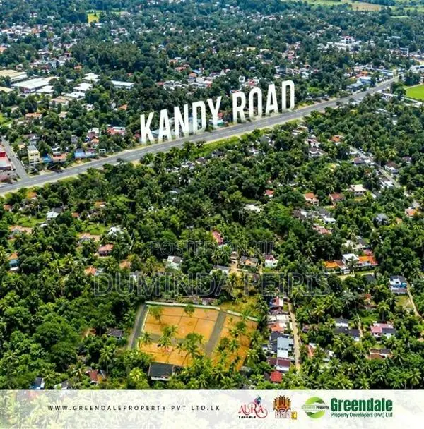 යක්කල නගරයෙන් සුපිරිම බිම් කොටස් කිහිපයක්