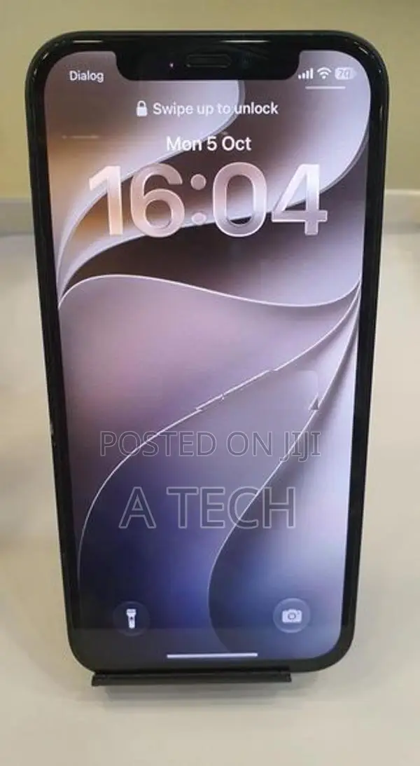 Apple iPhone 12 GB (Used)