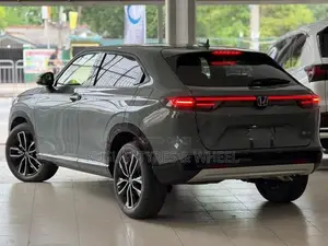 Honda Vezel Z Premium 10 SPEAKRS 2026