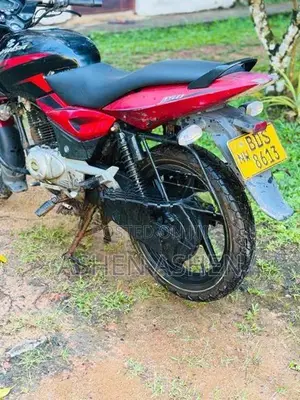 Bajaj Pulsar 150 2016