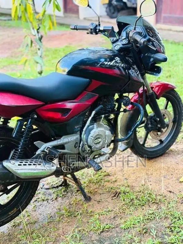 Bajaj Pulsar 150 2016